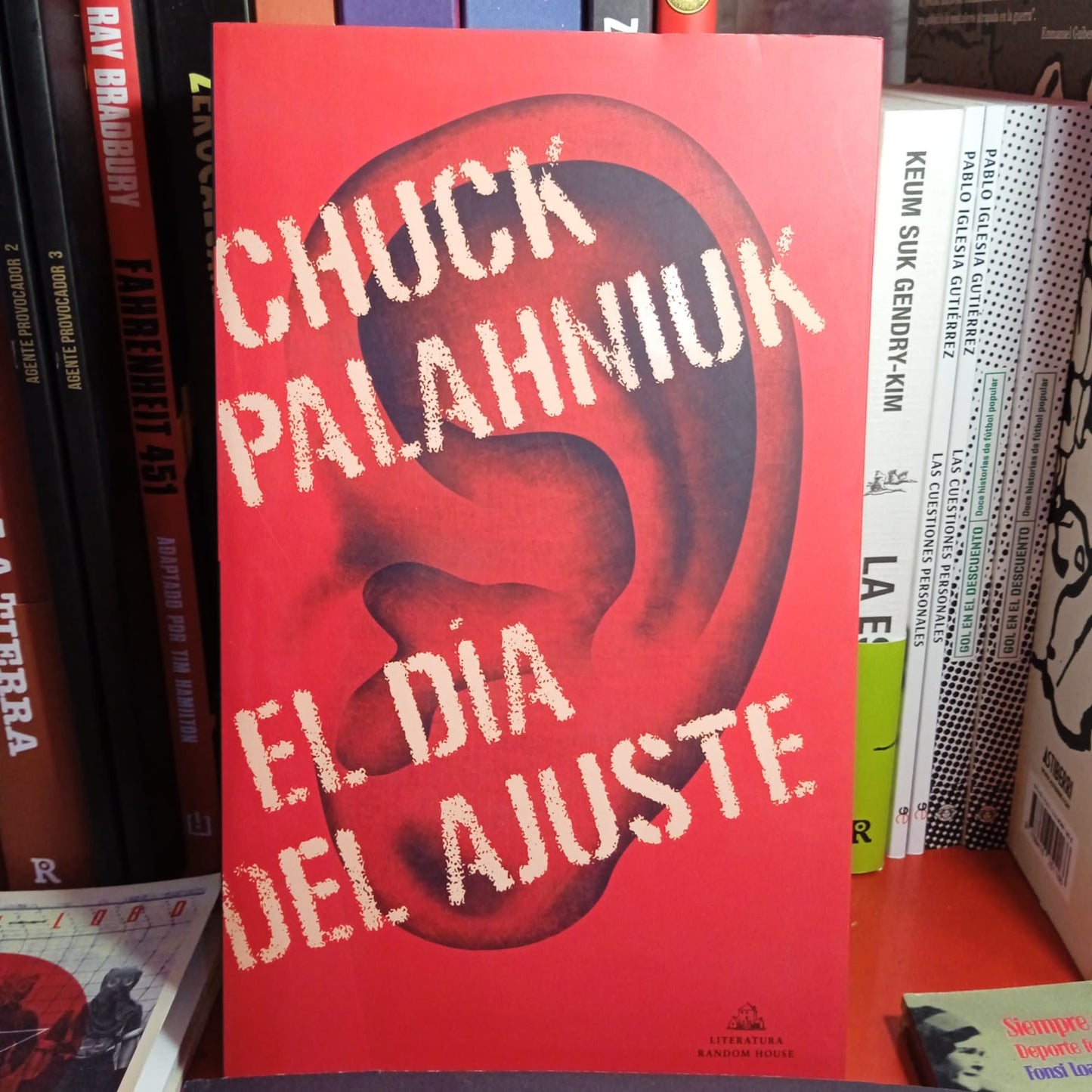 El Día Del Ajuste - Chuck Palahniuk