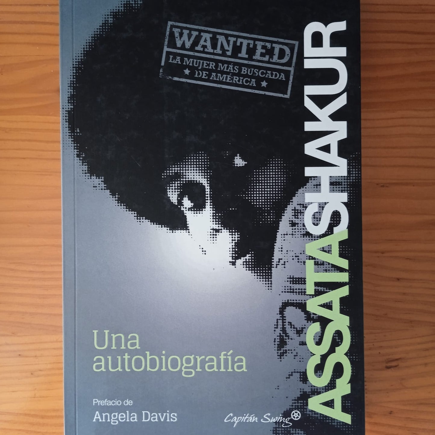 Una Autobiografía - Assata Shakur